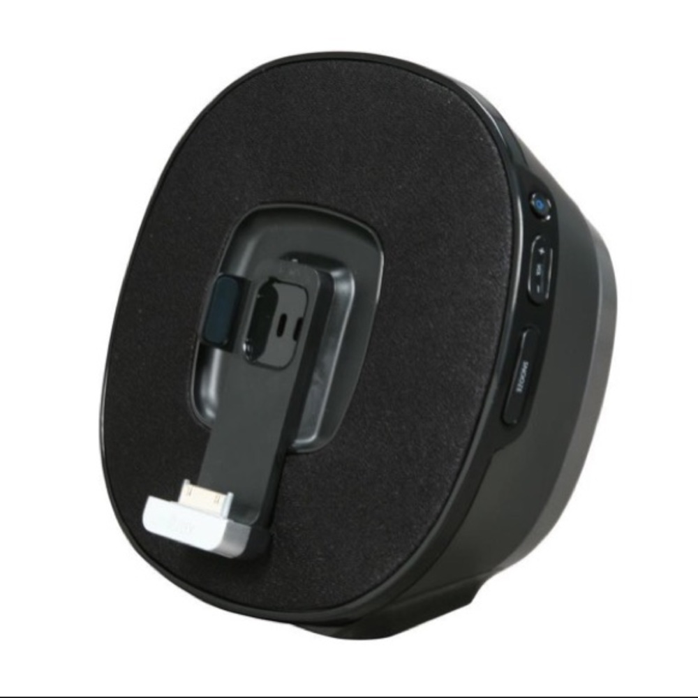 EUC iLuv - App Station - App Driven Rotational dock for iPod/iPhone (IMM190)